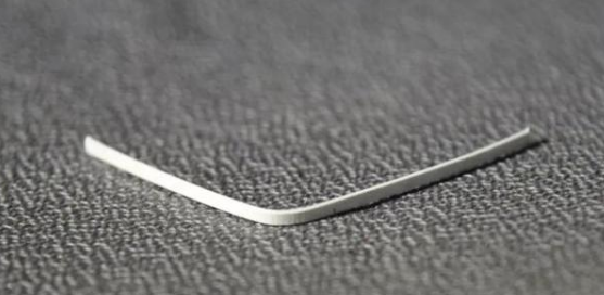 Sarudzo yeanopisa anonyungudutsa adhesive yemhino bhiriji waya mune mask